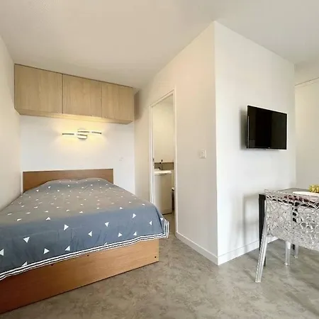 Cr290-010 T1 Avec Balcon -4 Couchages-canet En Roussillon Apartmán